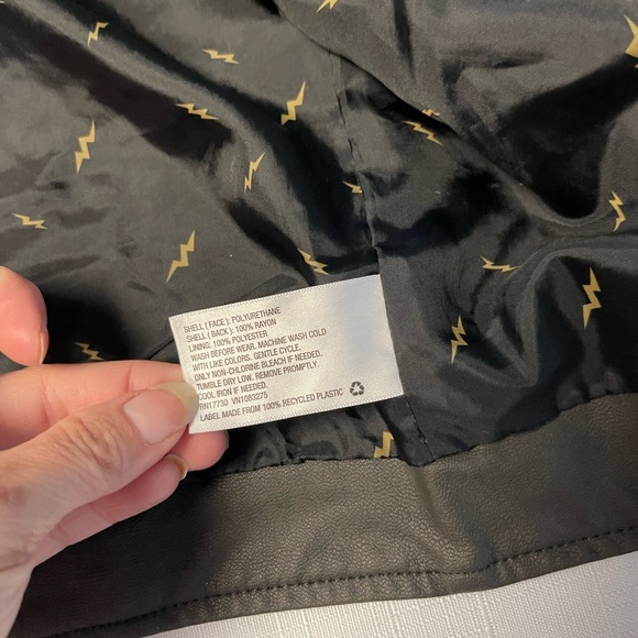 Genuine Kids by Osh Kosh Faux Leather Motorcycle Jacket | Size 5T - Picture 7 of 15